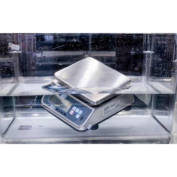 Stalinės svarstyklės KERN FXN-N, 30 kg 1 Stalinės svarstyklės KERN FXN-N, 30 kg 1